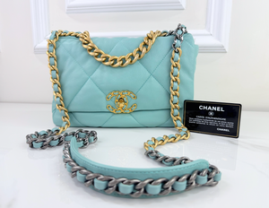 CHANEL 19 TIFFANY BLUE