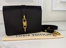 LOUIS VUITTON RENDEZ-VOUS CROSSBODY BAG