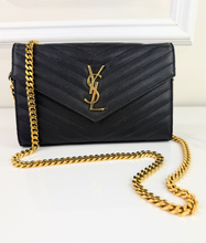 YSL MATELASSE FLAP ENVELOPE CROSSBODY IN BLACK