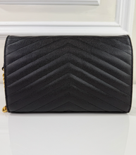 YSL MATELASSE FLAP ENVELOPE CROSSBODY IN BLACK