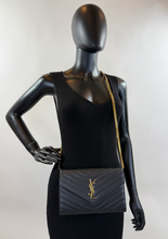 YSL MATELASSE FLAP ENVELOPE CROSSBODY IN BLACK