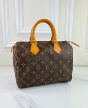 LOUIS VUITTON SPEEDY 25 MONOGRAM