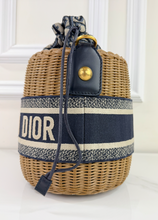 DIOR OBLIQUE DRAWSTRING BUCKET BAG
