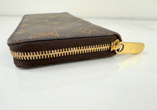 LOUIS VUITTON WALLET ZIPPY IN ROSE PINK