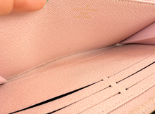 LOUIS VUITTON WALLET ZIPPY IN ROSE PINK
