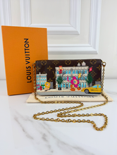 LOUIS VUITTON  ANIMATION FELICE CHAIN POCHETTE 2022 CHRISTMAS LIMITED EDITION