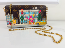LOUIS VUITTON  ANIMATION FELICE CHAIN POCHETTE 2022 CHRISTMAS LIMITED EDITION
