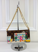 LOUIS VUITTON  ANIMATION FELICE CHAIN POCHETTE 2022 CHRISTMAS LIMITED EDITION