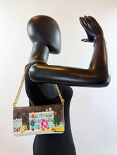 LOUIS VUITTON  ANIMATION FELICE CHAIN POCHETTE 2022 CHRISTMAS LIMITED EDITION