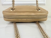 GUCCI SOHO CHAIN SHOULDER BAG IN NEUTRAL
