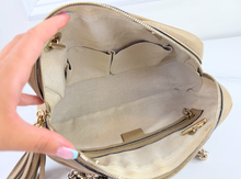 GUCCI SOHO CHAIN SHOULDER BAG IN NEUTRAL