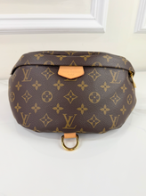 LOUIS VUITTON BUM BAG