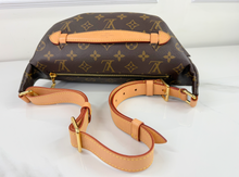 LOUIS VUITTON BUM BAG