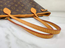 LOUIS VUITTON NEVERFULL PM FULL SET + CHARM