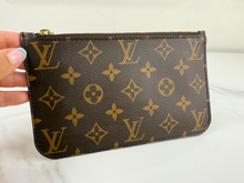 LOUIS VUITTON NEVERFULL PM FULL SET + CHARM