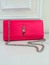 YSL CLASSIC CASSANDRE CLUTCH / ON CHAIN HOT PINK & SILVER HARDWARE