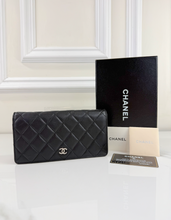 CHANEL QUILTED YEN FLAP  WALLET