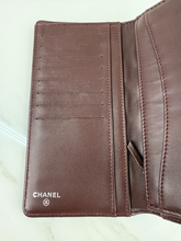 CHANEL QUILTED YEN FLAP  WALLET