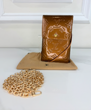 LOUIS VUITTON VERNIS WALKER WALLET