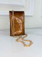 LOUIS VUITTON VERNIS WALKER WALLET