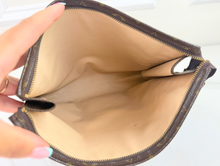 LOUIS VUITTON TOILETRY POUCH 26 VINTAGE MONOGRAM