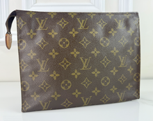 LOUIS VUITTON TOILETRY POUCH 26 VINTAGE MONOGRAM