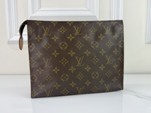 LOUIS VUITTON TOILETRY POUCH 26 VINTAGE MONOGRAM