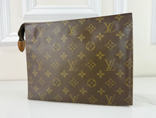 LOUIS VUITTON TOILETRY POUCH 26 VINTAGE MONOGRAM