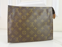 LOUIS VUITTON TOILETRY POUCH 26 VINTAGE MONOGRAM