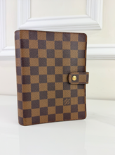 LOUIS VUITTON AGENDA MEDIUM SIZE DE