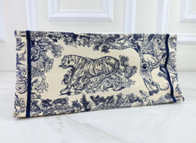 DIOR BOOK TOTE EMBROIDERED MEDIUM ECRU AND BLUE TOILE DE JOUY