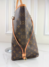 LOUIS VUITTON NEVERFULL GM IN FUCHSIA