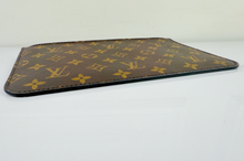 LOUIS VUITTON NEVERFULL POCHETTE
