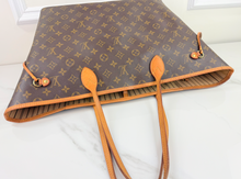 LOUIS VUITTON NEVERFULL GM IN BEIGE