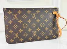LOUIS VUITTON NEVERFULL POCHETTE CA1176