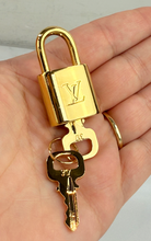 LOUIS VUITTON SPEEDY 20 BANDOULIERE MONOGRAM