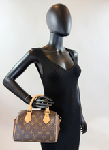 LOUIS VUITTON SPEEDY 20 BANDOULIERE MONOGRAM