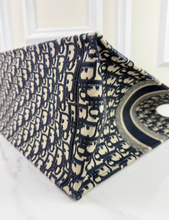DIOR BOOK TOTE LARGE OBLIQUE EMBROIDERED TOKYO LIMITED EDITION