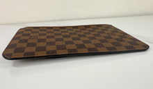 LOUIS VUITTON NEVERFULL POCHETTE DE