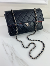 CHANEL CLASSIC MEDIUM SINGLE FLAP BLACK AND RED