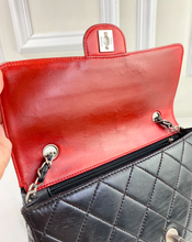 CHANEL CLASSIC MEDIUM SINGLE FLAP BLACK AND RED