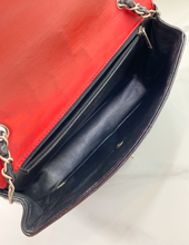 CHANEL CLASSIC MEDIUM SINGLE FLAP BLACK AND RED