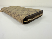 GUCCI ZIP AROUND WALLET