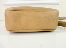 GUCCI SOHO DISCO CROSSBODY IN TAN