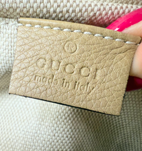GUCCI SOHO DISCO CROSSBODY IN TAN