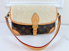 LOUIS VUITTON DIANE NM SHEARLING LIMITED EDITION
