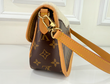 LOUIS VUITTON DIANE NM SHEARLING LIMITED EDITION