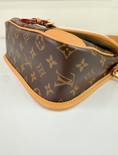 LOUIS VUITTON DIANE NM SHEARLING LIMITED EDITION