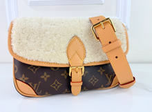 LOUIS VUITTON DIANE NM SHEARLING LIMITED EDITION