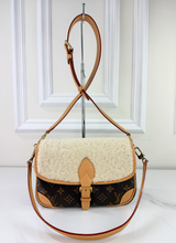 LOUIS VUITTON DIANE NM SHEARLING LIMITED EDITION